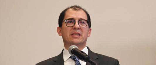 Francisco Barbosa y la noticia falsa de una amenaza del ELN. / Foto: AFP.