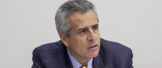 Presidente Gustavo Petro confirma la salida de Luis Fernando Velasco del Ministerio del Interior