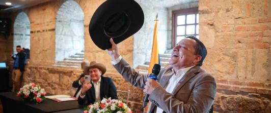 Cantante campesino de música llanera fue reconocido por su aporte cultural en Colombia