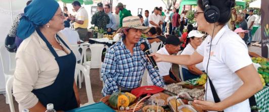 Aniversario las Emisoras de Paz de Radio Nacional
