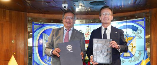 El presidente Gustavo Petro y el primer ministro de Suecia Ulf Kristersson 