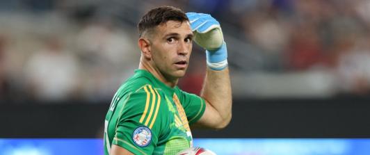 Dibu Martínez sobre la final de Colombia vs. Argentina. / Foto: AFP.
