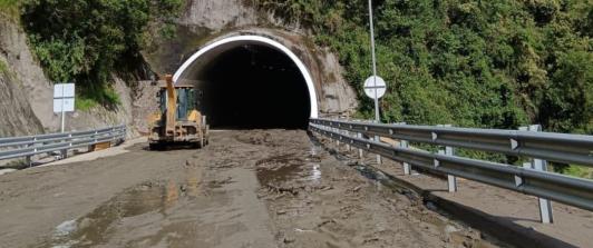 Deslizamientos túnel la línea. / Foto: Invías.