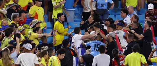 Uruguayos malos perdedores. / Foto: AFP.