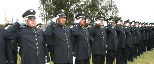Oficiales de la Policía Nacional