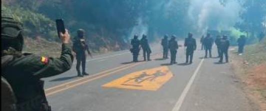 Explosivo en vía Panamericana deja un muerto y heridos