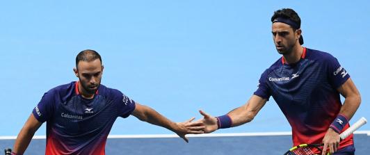 Libro de Juan Sebastián Cabal y Robert Farah en Radiónica. / Foto: AFP.