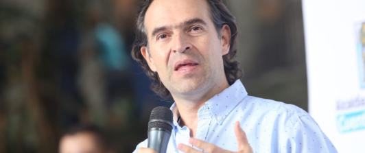 Exfiscal Montealegre solicita investigar posibles nexos de Federico Gutiérrez con la Oficina de Envigado