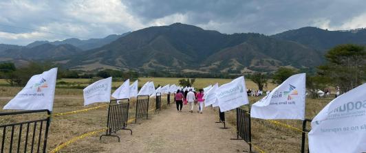 Restitución de tierras campesinos desplazados por la hidroeléctrica El Quimbo