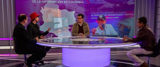 "No somos bodegueros": medios alternativos discuten sobre la ley de tercios y la democratización de la información en Colombia