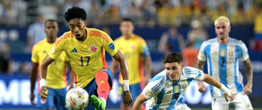 Colombia vs. Argentina por Radio Nacional de Colombia. / Foto: AFP.