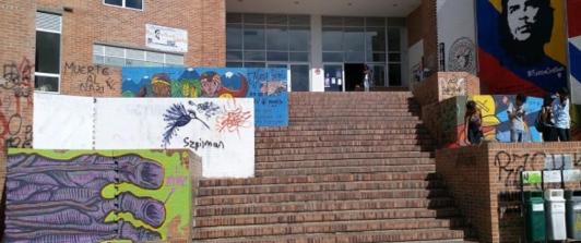 Denuncias de estudiantes por disparos de policías en medio de protestas. / Foto: Universidad Distrital.