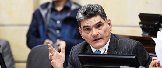 ¿Quién es Gregorio Eljach elegido nuevo procurador General?