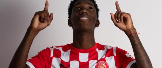 Yáser Asprilla en la jornada de Champions League. / Foto: X Girona.