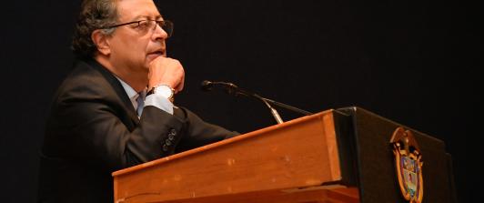 Presidente Petro durante su intervención el conferencia sobre crisis climática en la UNAM, México