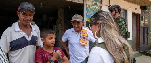 Gobierno adelanta entrega masiva de ayudas a desplazados de El Plateado, Cauca