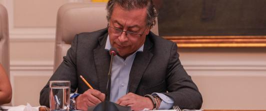 Gobierno Nacional prorroga por seis meses el cese al fuego