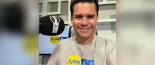 Luis Carlos Vélez deja la dirección de La FM luego de controversias sobre la COP16