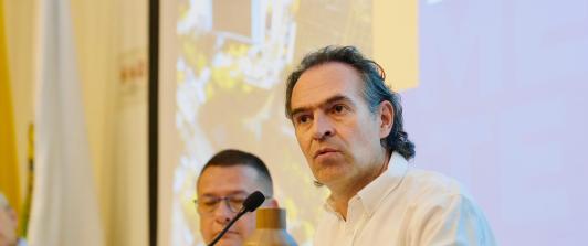 “Caos en Medellín: ¿Dónde está Fico? la pregunta que hacen los internautas”