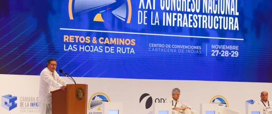 Presidente Gustavo Petro durante el Congreso Nacional de la Infraestructura