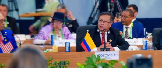 Gustavo Petro se refiere al tema de reelección en Brasil