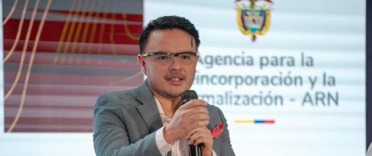 Entrega de tierras a firmantes de paz. / Foto: X harmanfelipe.