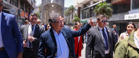 Presidente Gustavo Petro durante su visita a Montevideo.