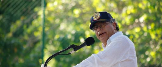 Petro critica al Centro Democrático por Ley de Financiamiento