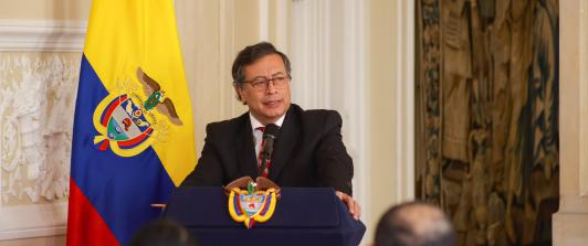 Petro critica crisis energética y abusos de Air-e en el Caribe