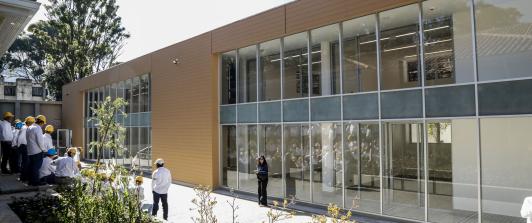 Inauguran el primer edificio restaurado del Hospital San Juan de Dios; esos serán los nuevos servicios