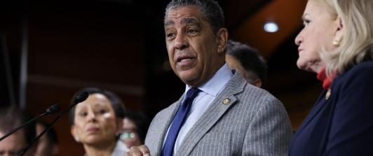 Legisladores hispanos del Congreso de EE.UU. rechaza políticas migratorias de Trump y promete luchar por los derechos de los inmigrantes