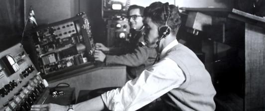 La Radio Nacional de Colombia celebra más de 8 décadas de ser la voz de la gente y conectar a los colombianos a través de la música, la cultura y la información.