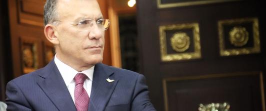 Renuncia Roy Barreras a su cargo como embajador de Reino Unido