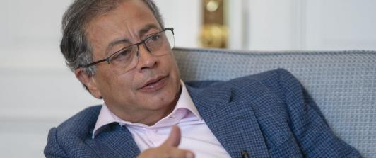 La reforma, respaldada por el Banco de la República, busca consolidar un modelo sostenible, solidario y universal de protección para la vejez. / Foto: Presidencia de la República.