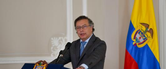 Presidente Petro denuncia encubrimiento de armas antitanque