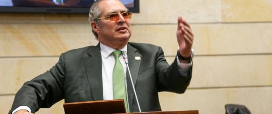 Corte Suprema dicta orden de captura contra congresistas Iván Name y Andrés Calle por escándalo de corrupción en la UNGRD