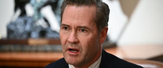 Trump reemplaza a su asesor de seguridad nacional, Mike Waltz, tras escándalo de filtración