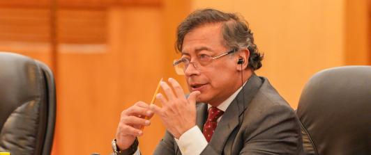 "El sistema de fondos privados de pensiones y la intermediación financiera en salud son sostenibles": Presidente Petro