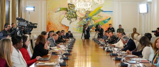 Ministros durante consejo de ministros extraordinario