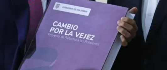 Presidente tras fallo de Corte que la devuelve al Congreso