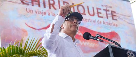 Presidente Petro en la presentaci+on del documental Chiriviquete