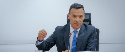Ministro de defensa, Pedro Arnulfo Sánchez, durante Consejo de ministros