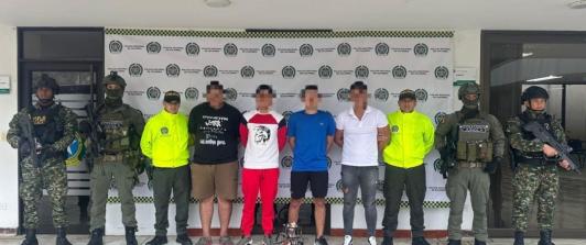 Extraditables y aliados de Iván Mordisco. / Foto: Policía.