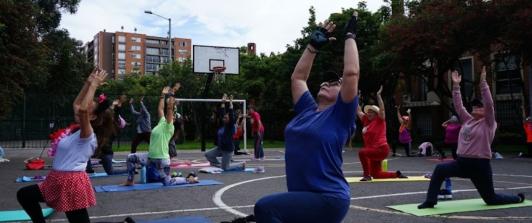 Día internacional del Yoga. / Foto: IDRD.