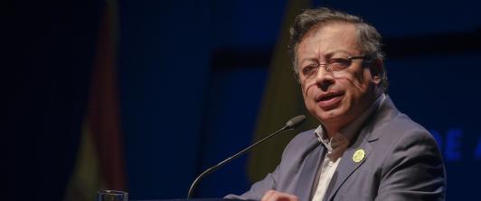 Petro habló sobre gesto de puño arriba