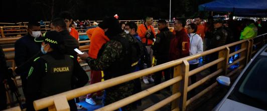 Más de 100 colombianos han ingresado tras deportación masiva desde Ecuador