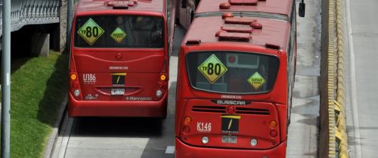 Hombre asesinado en Transmilenio. / Foto: AFP.