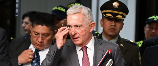 Álvaro Uribe Vélez.