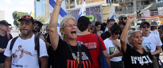 Israelíes protestan por liberación de los rehenes en Gaza