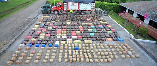 Ejército incautó 8,6 toneladas de marihuana en Huila: el mayor golpe al narcotráfico en los últimos 4 años